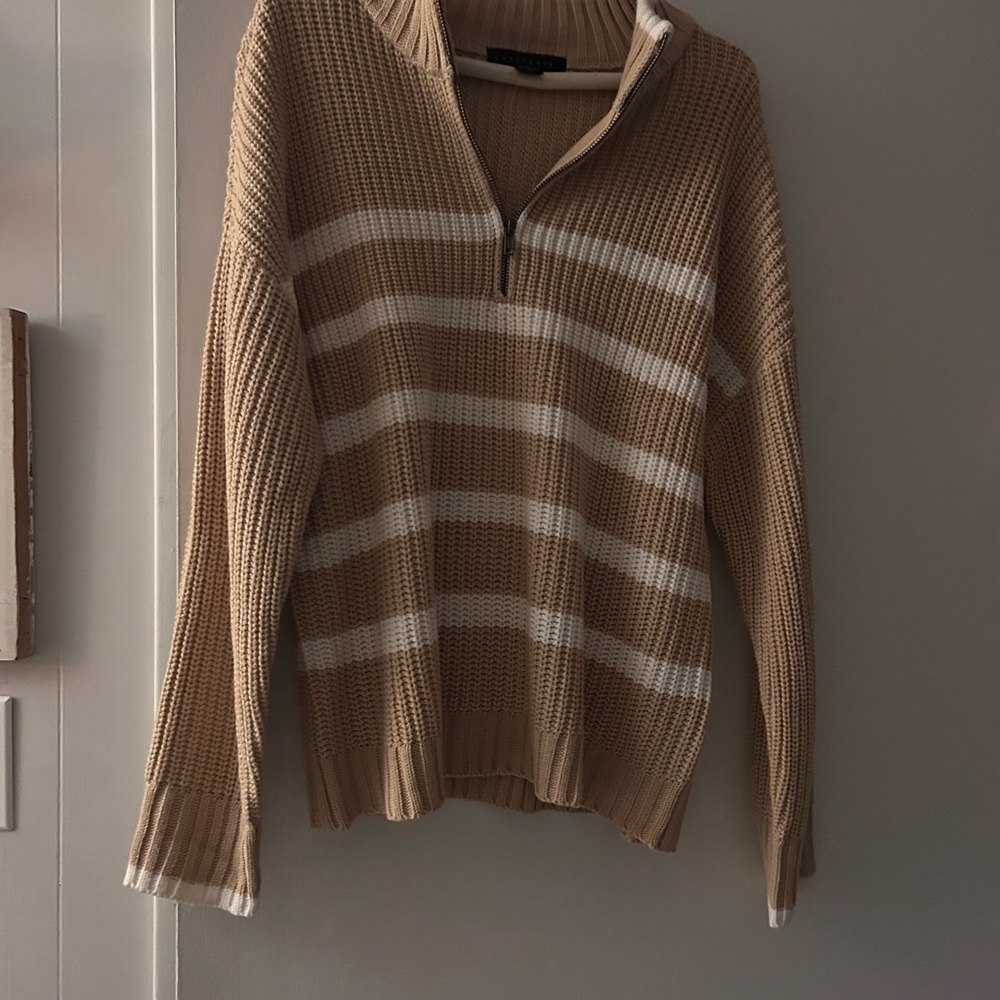Tan and White Striped Sweater - sanctuary
Medium